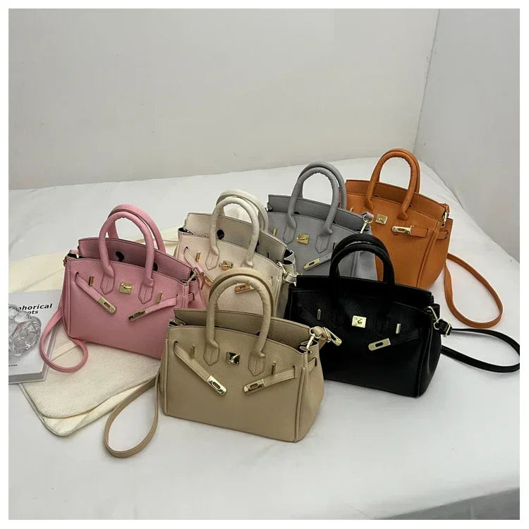 Pochette parisienne Chic de couleur unie, sac à main à bandoulière tendance pour femmes, acheteur élégant en cuir avec Logo de lettre de créateur