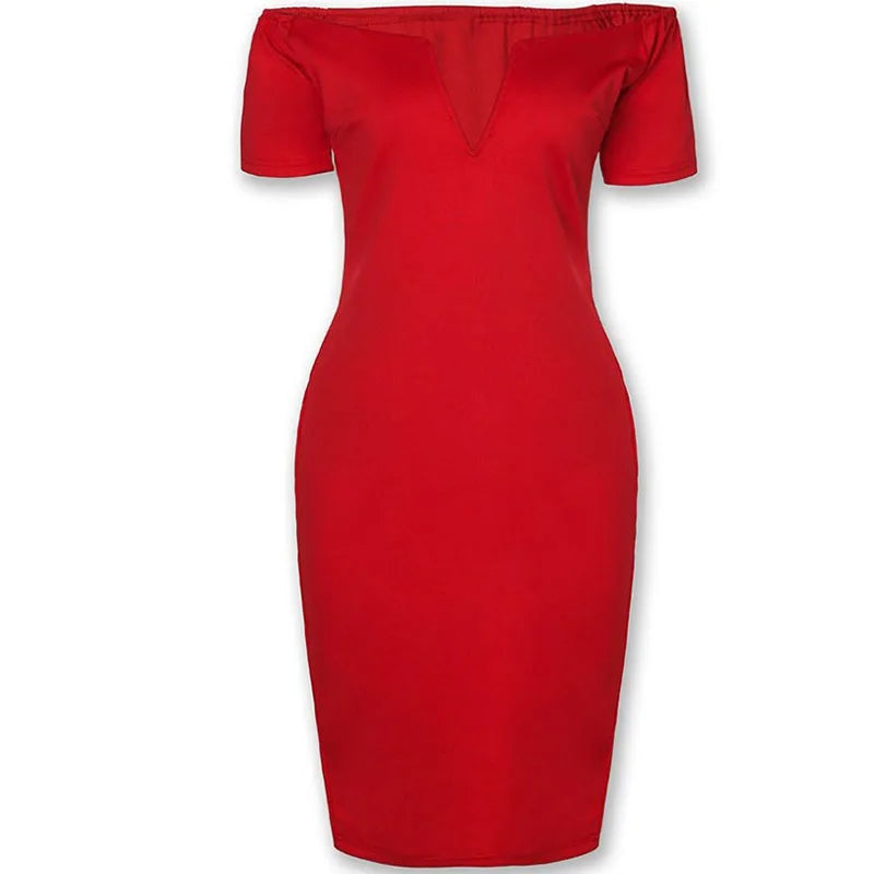 Robe ajustée à épaules dénudées style Lady