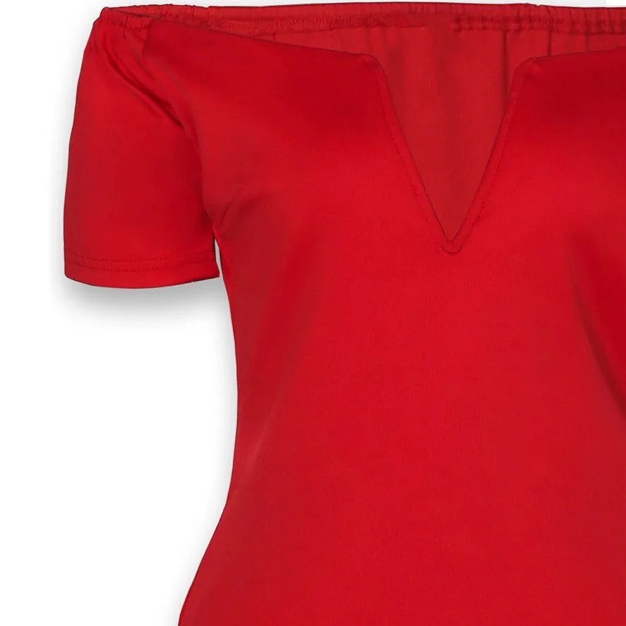 Robe ajustée à épaules dénudées style Lady