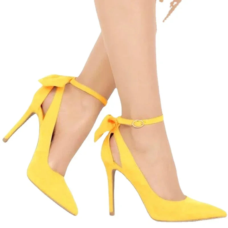 Escarpins à talons hauts