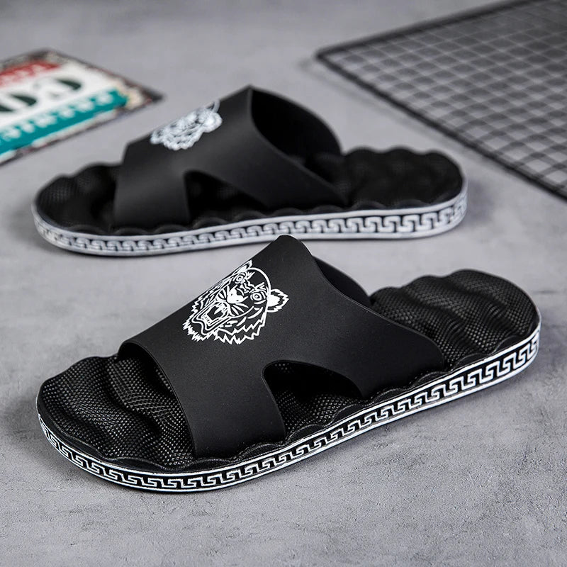 Pantoufles d'été EVA pour hommes, chaussures de plage légères pour l'extérieur, pantoufles d'intérieur à fond souple, diapositives de salle de bain antidérapantes