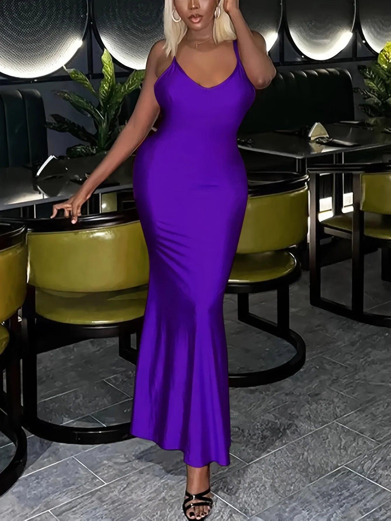 Robe Maxi rouge à bretelles Spaghetti pour femmes, Sexy, sans manches, dos nu, froncée, Slim, tenue de soirée, Clubwear, été, 2024